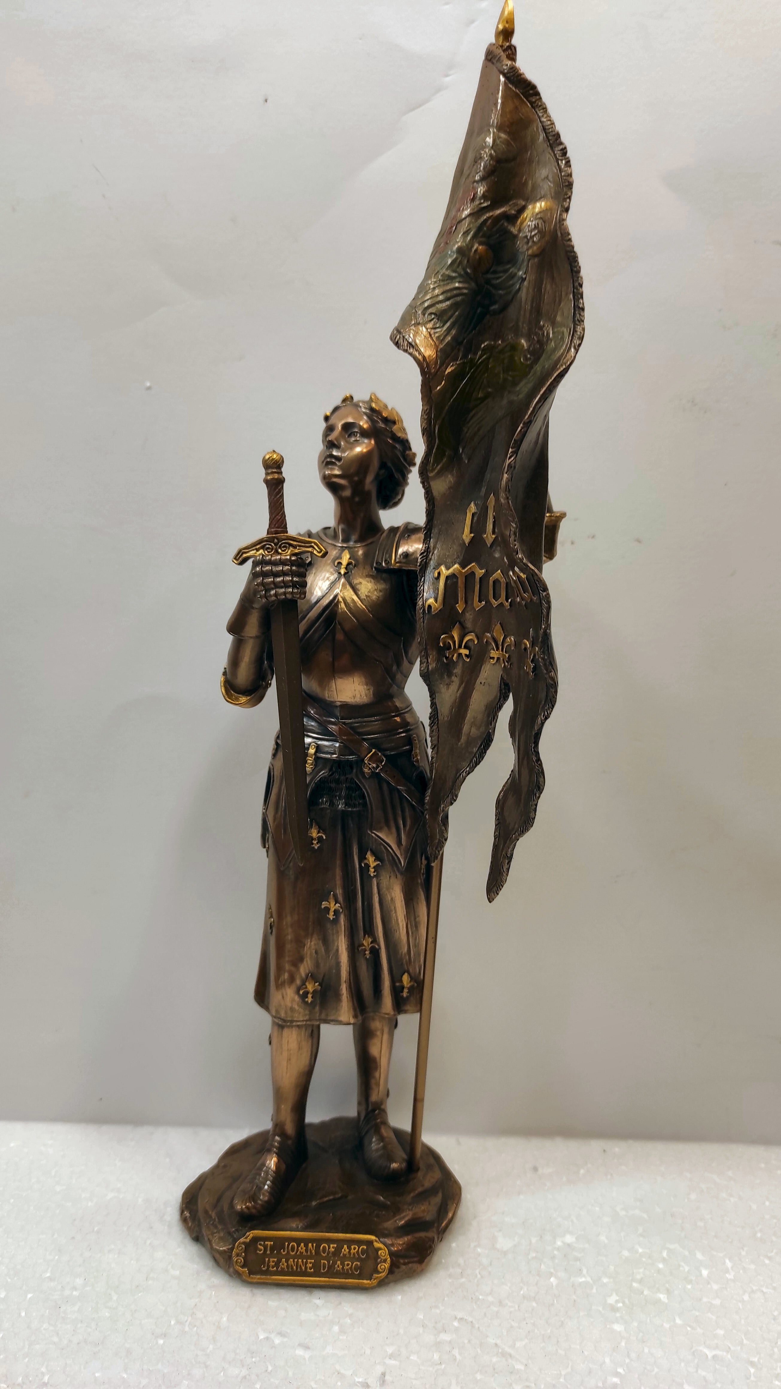 JEANNE D'ARC AU SACRE/ARMURE/MOYEN AGE