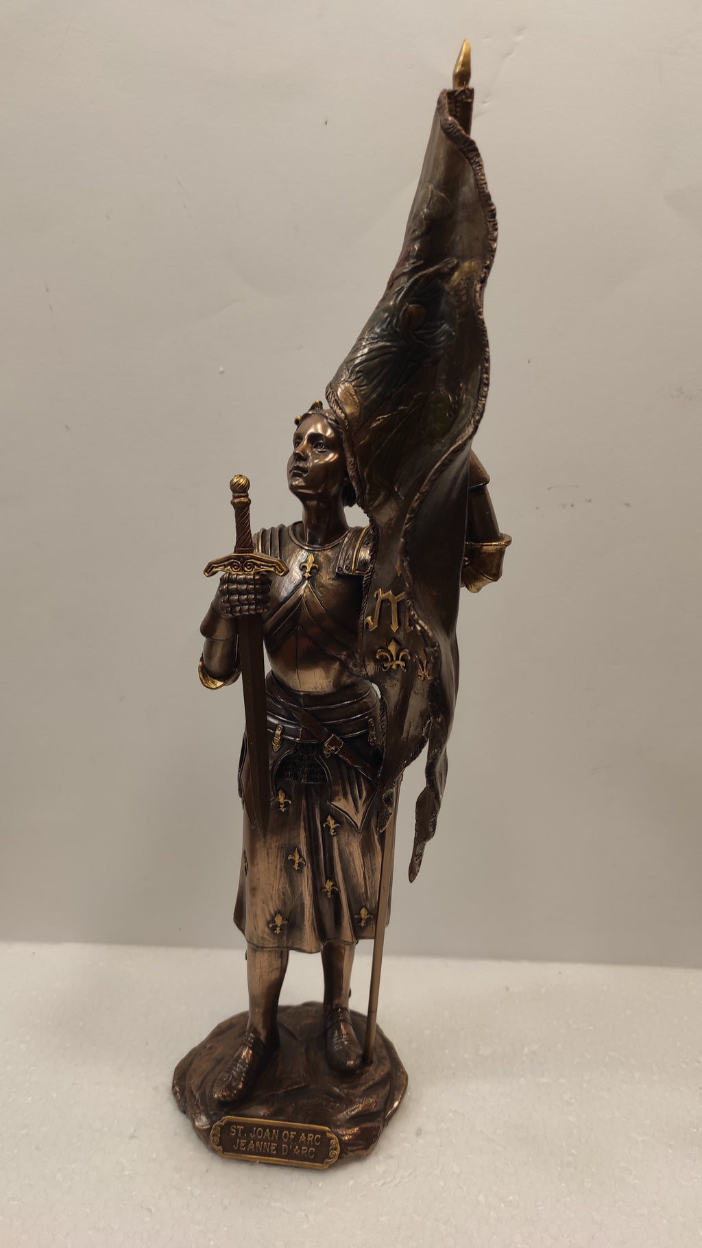 JEANNE D'ARC AU SACRE/ARMURE/MOYEN AGE