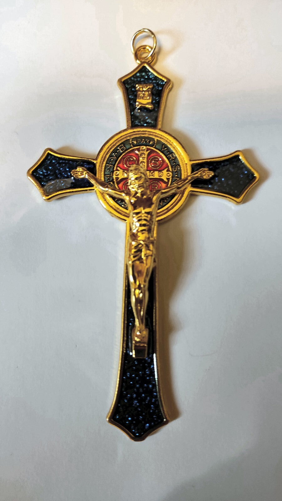 GRANDE CROIX CRUCIFIX JESUS ET SAINT BENOIT BLEUE
