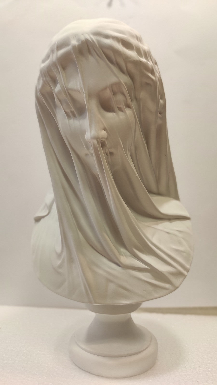 BUSTE DE LA VIERGE VOILEE DE Giovanni Strazza 33,5cm