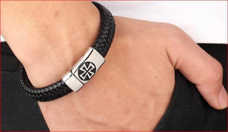 BRACELET TEMPLIER MAGNETIQUE CUIR ET ACIER 19cm