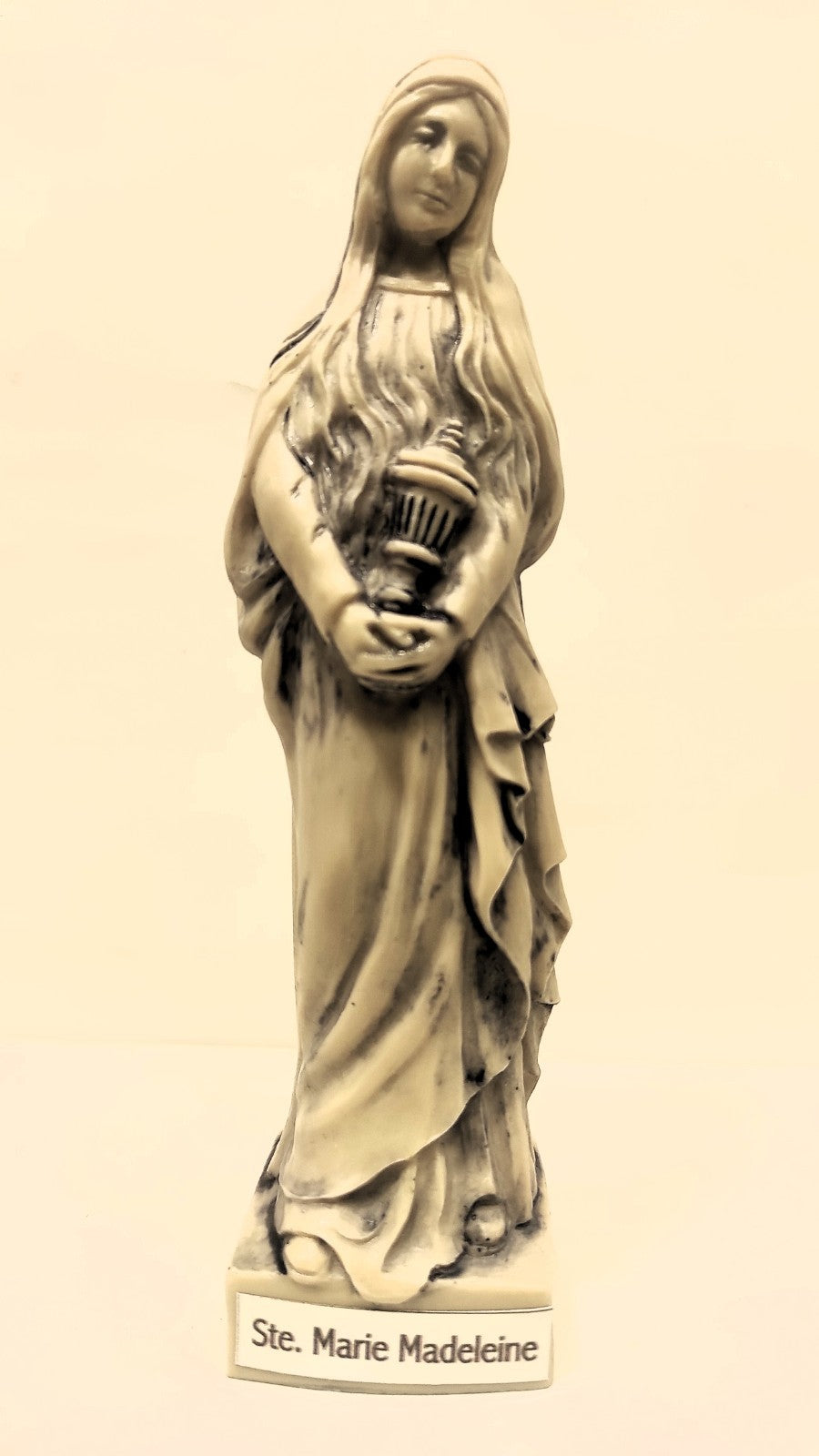 STATUE MARIE MADELEINE/SAINTES MARIES DE LA MER