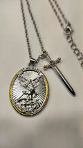 PENDENTIF ARCHANGE SAINT MICHEL AVEC EPEE