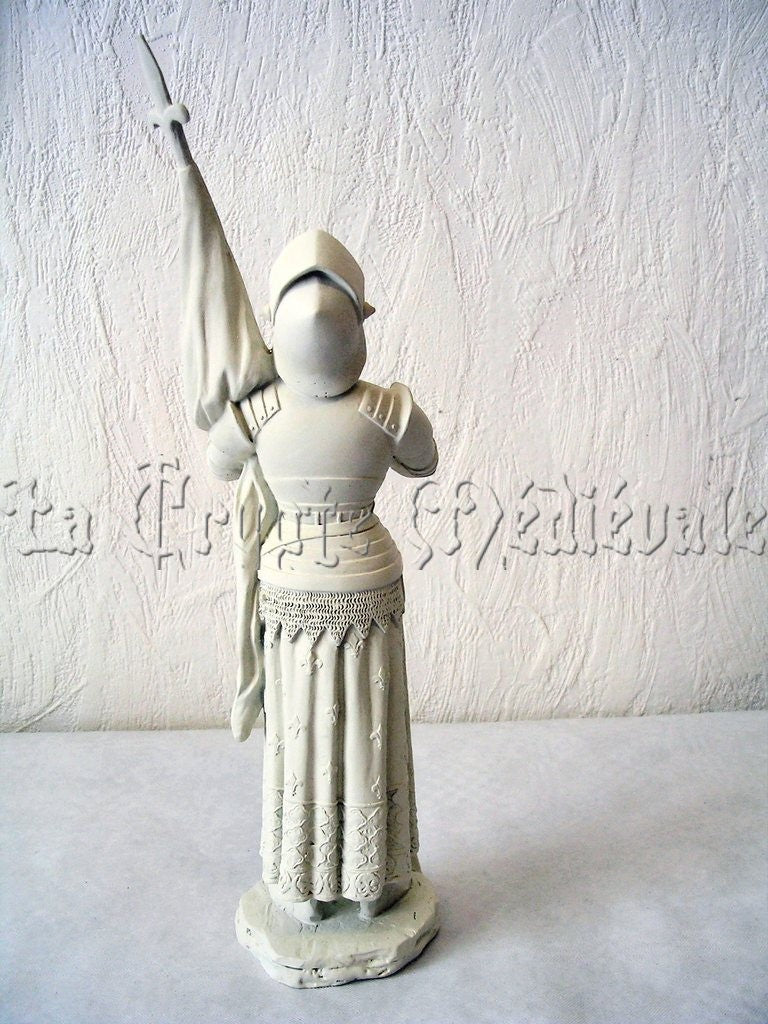 STATUE DE JEANNE D'ARC EGLISE NOTRE DAME DE PARIS 25cm