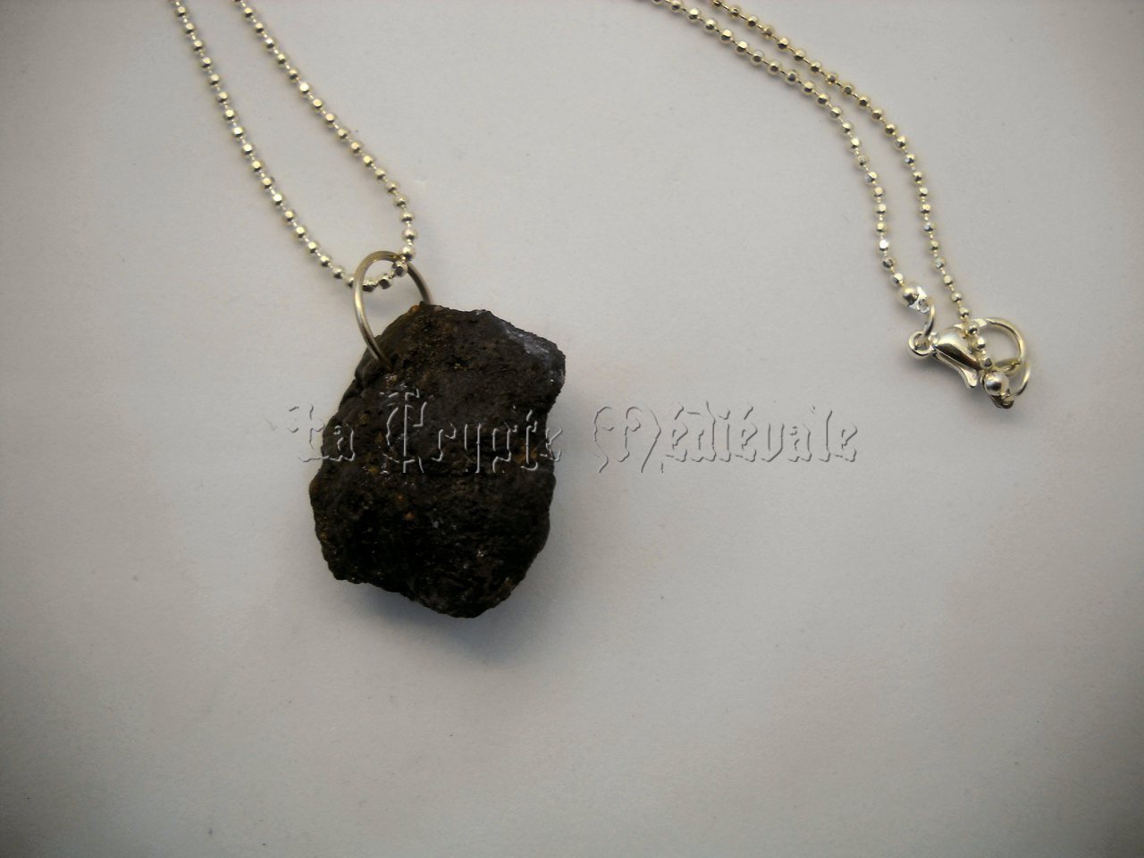 PENDENTIF METEORE
