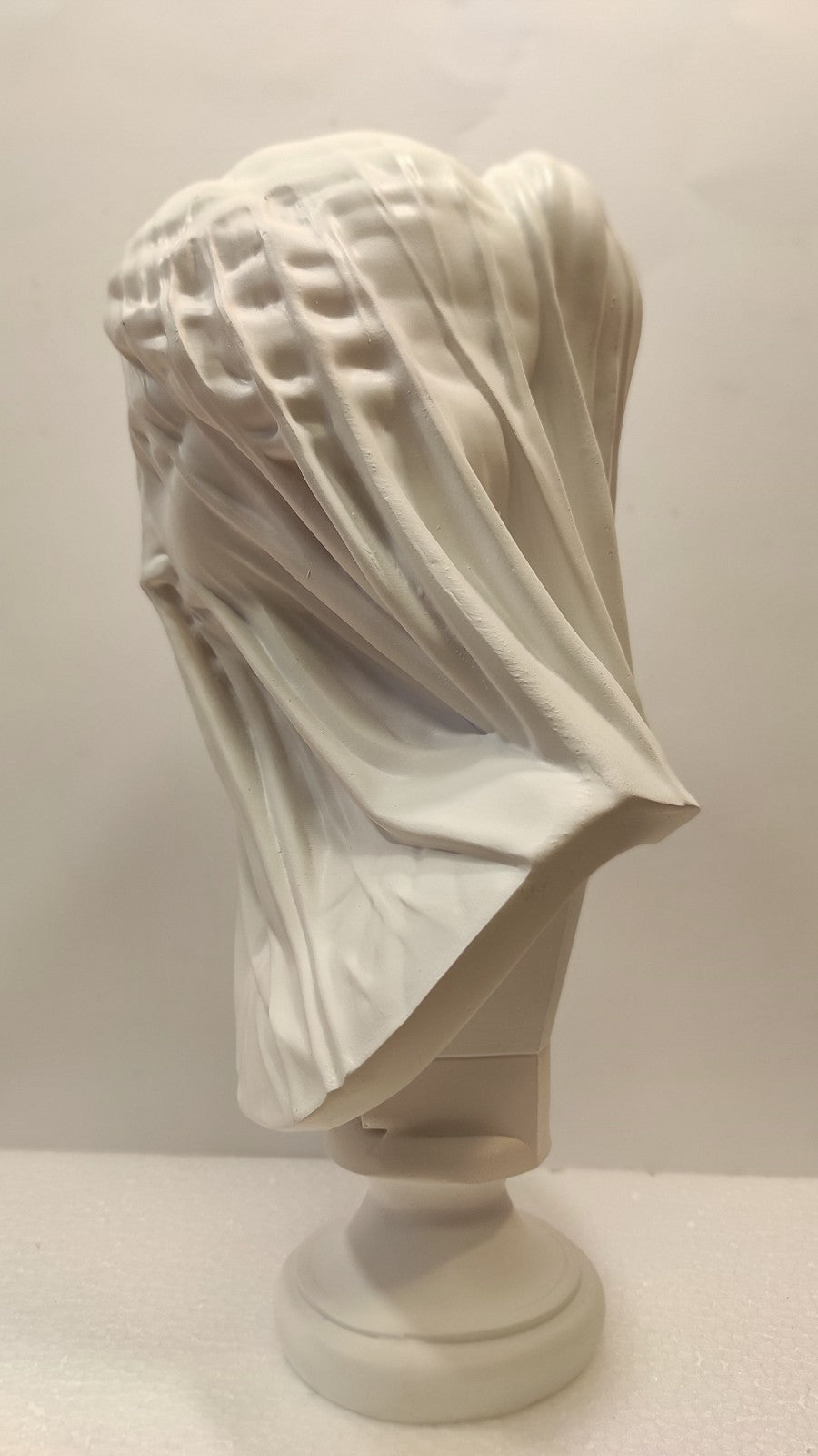BUSTE DE LA VIERGE VOILEE DE Giovanni Strazza 33,5cm