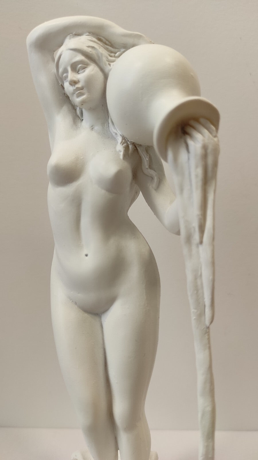 LA SOURCE D'INGRES Néo-classicisme