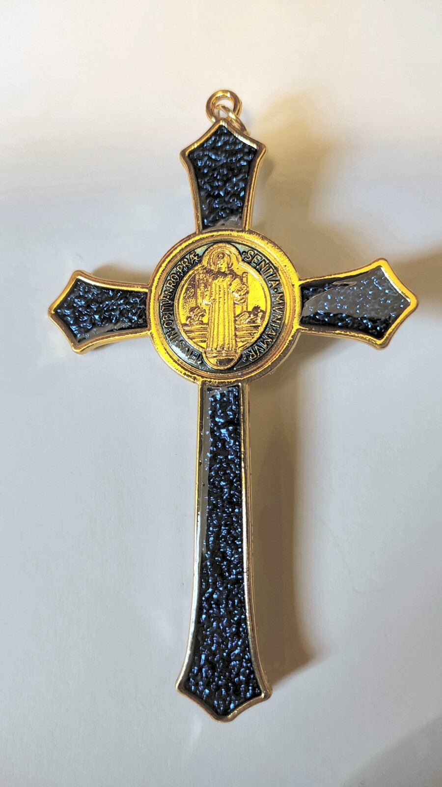 GRANDE CROIX CRUCIFIX JESUS ET SAINT BENOIT BLEUE