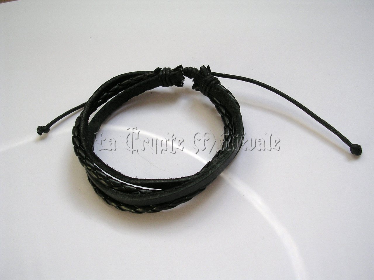 BRACELET CUIR VERITABLE/ROCK/MEDIEVAL 9709