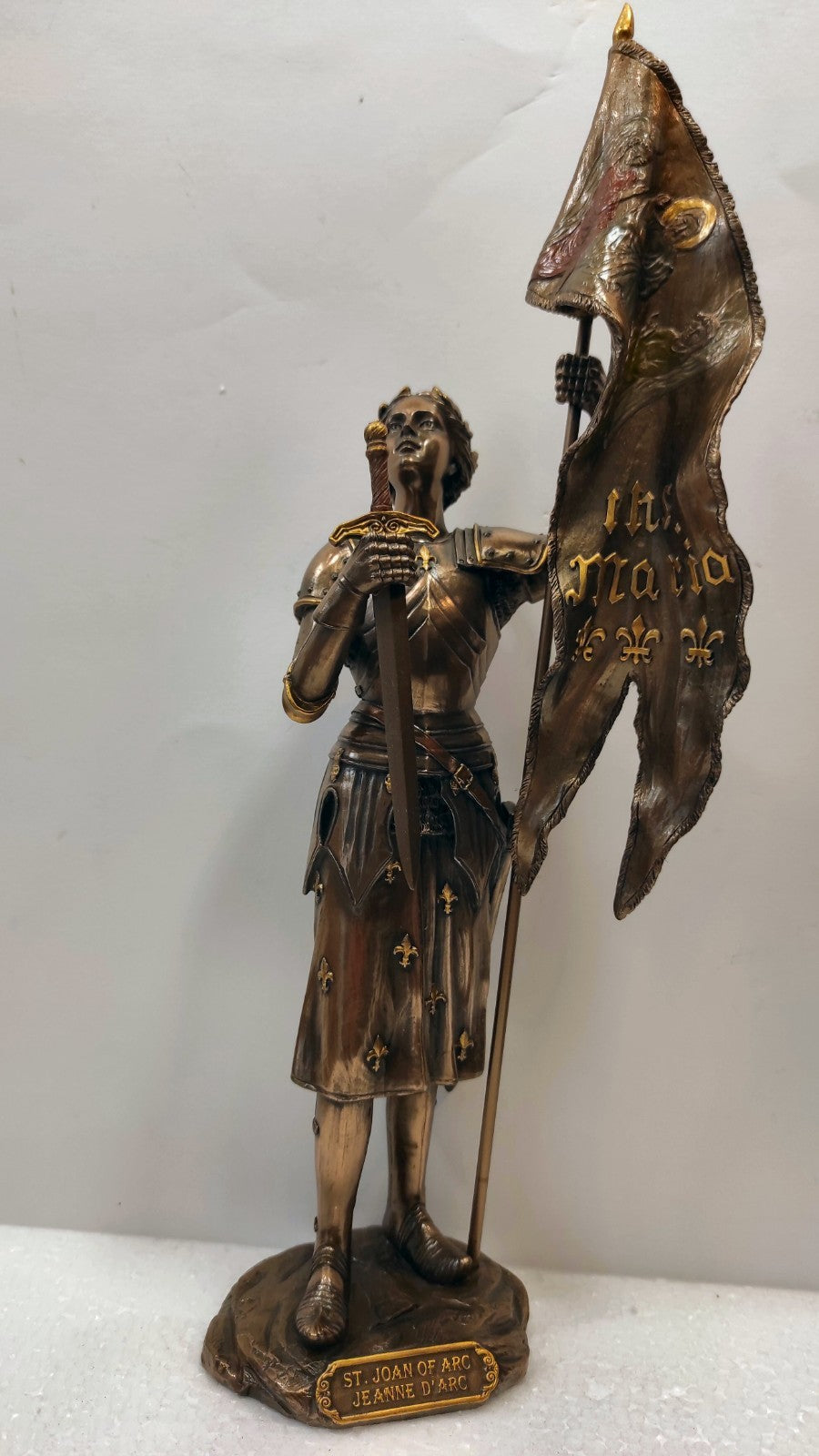 JEANNE D'ARC AU SACRE/ARMURE/MOYEN AGE
